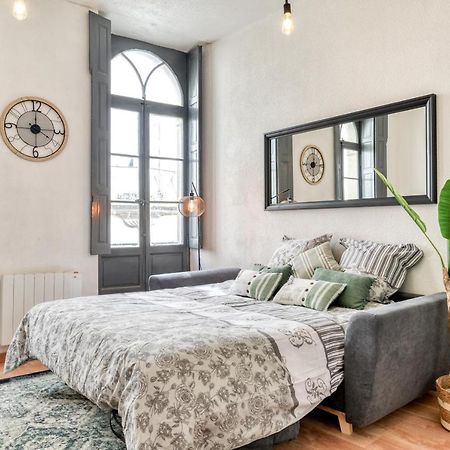 Parenthese Occitane -Wifi - Balneo- Parking Gratuit - Netflix Apartment Carcassonne Luaran gambar