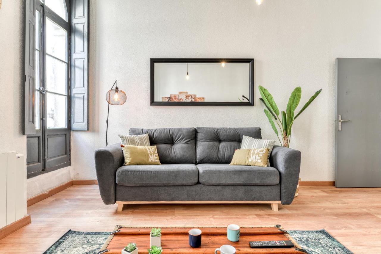 Parenthese Occitane -Wifi - Balneo- Parking Gratuit - Netflix Apartment Carcassonne Luaran gambar