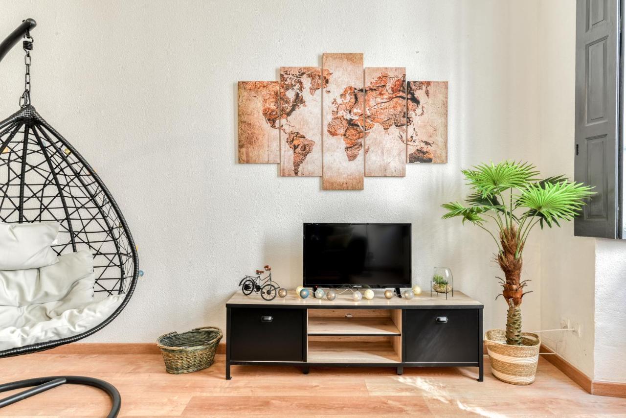 Parenthese Occitane -Wifi - Balneo- Parking Gratuit - Netflix Apartment Carcassonne Luaran gambar