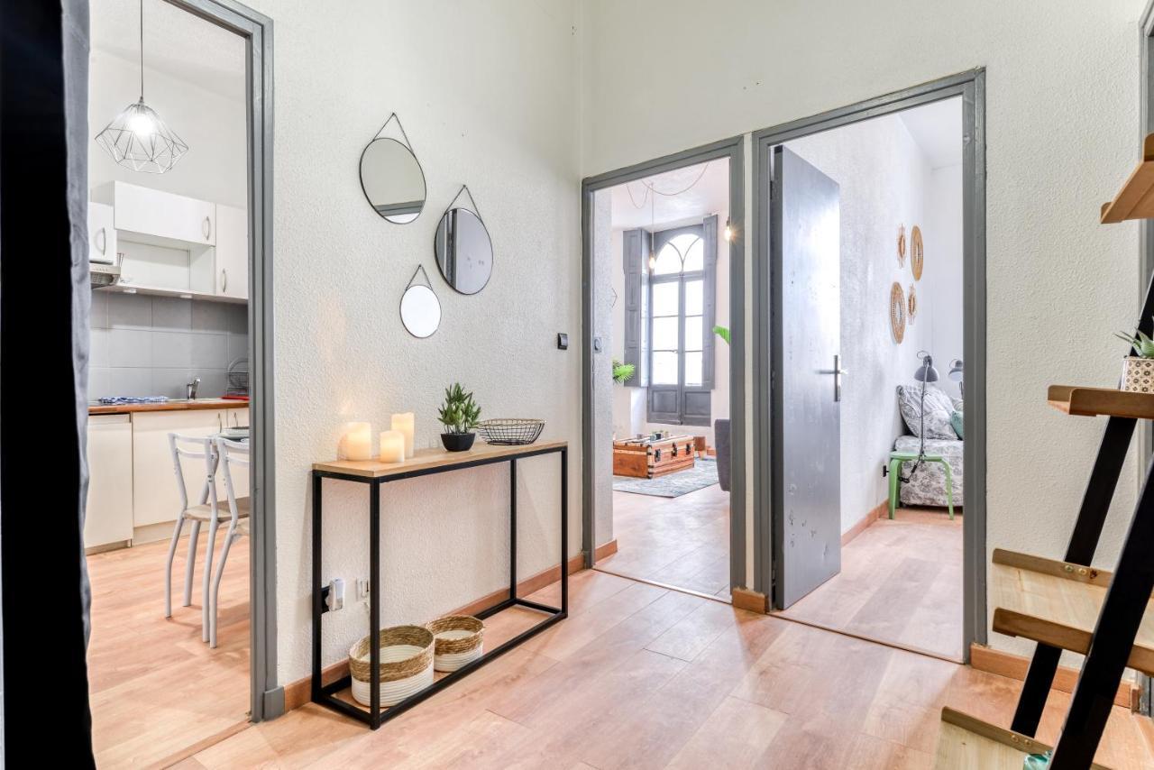 Parenthese Occitane -Wifi - Balneo- Parking Gratuit - Netflix Apartment Carcassonne Luaran gambar